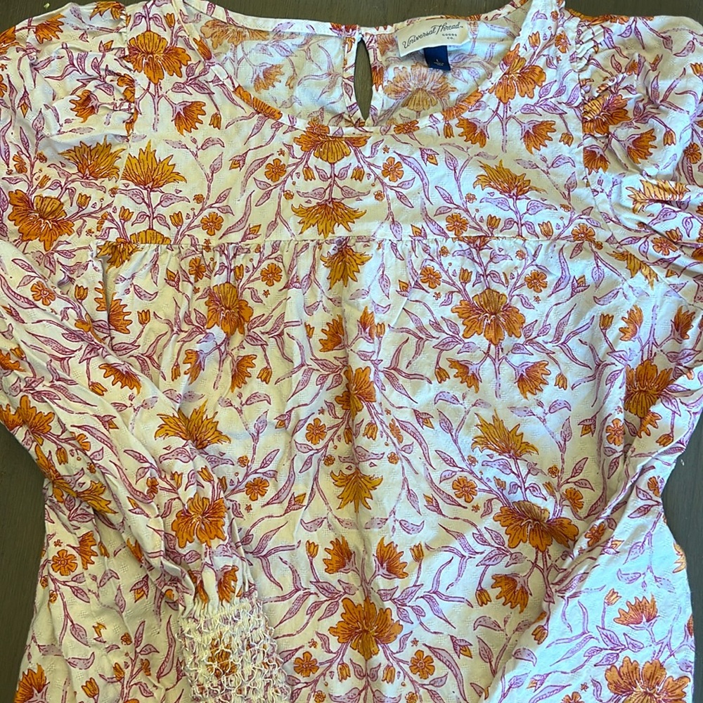 Universal Thread | shirt
